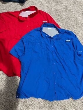 Columbia Short-Sleeve Button Down Shirts - Blue and Red